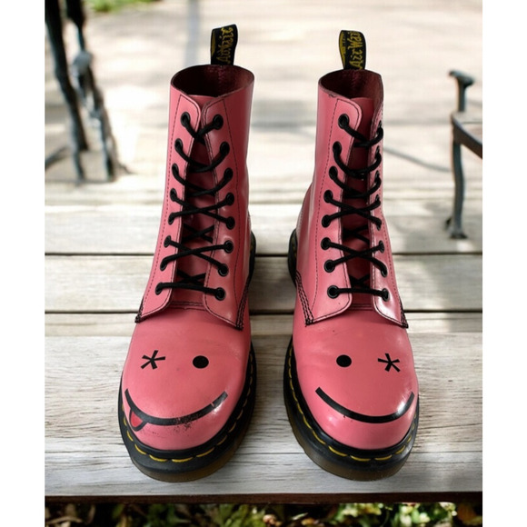 Dr. Martens Shoes - Dr Doc Martens Hincky Smiley Wink Face Acid Pink Combat Boots Lace Up Women's 9